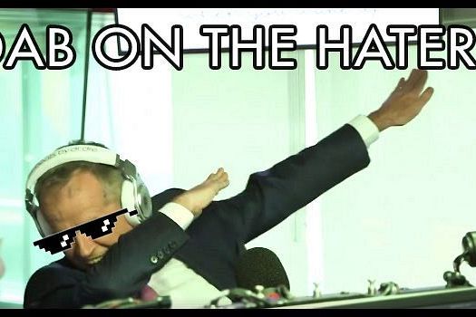 Shorten dabs on the pubdits and the haters